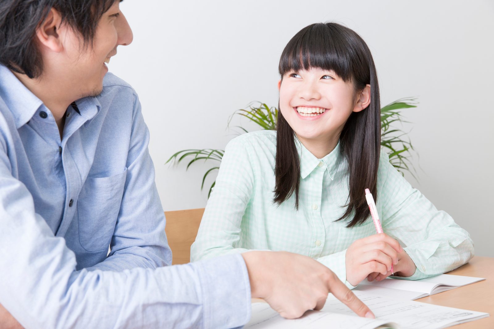 家庭教師と笑顔で学ぶSAPIX生